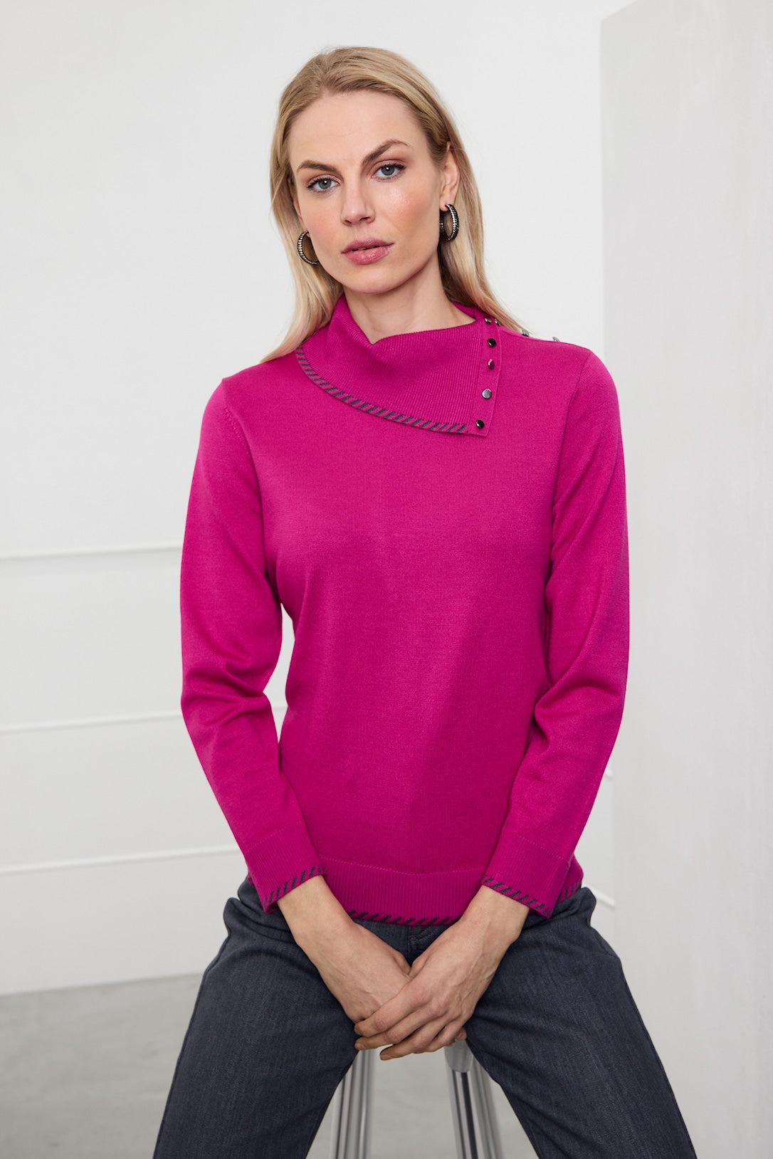 Micha Stud detail Roll neck Fine knit in Cerise Pink 179 167