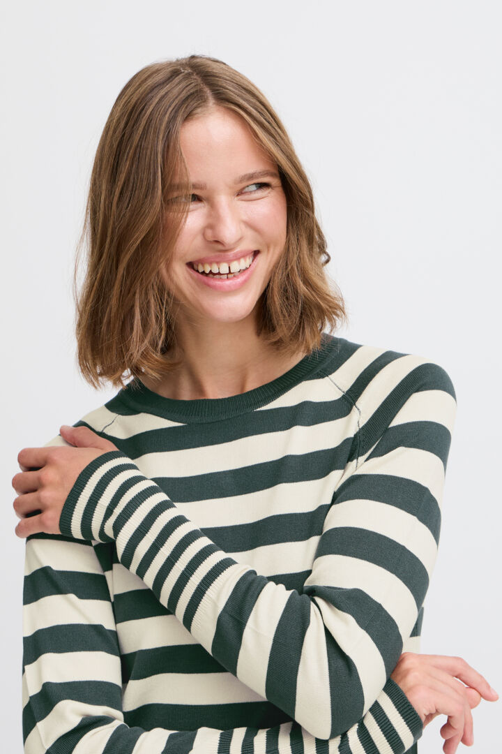 Byoung Orla Fine Knit in Forest Green stripe 20815301