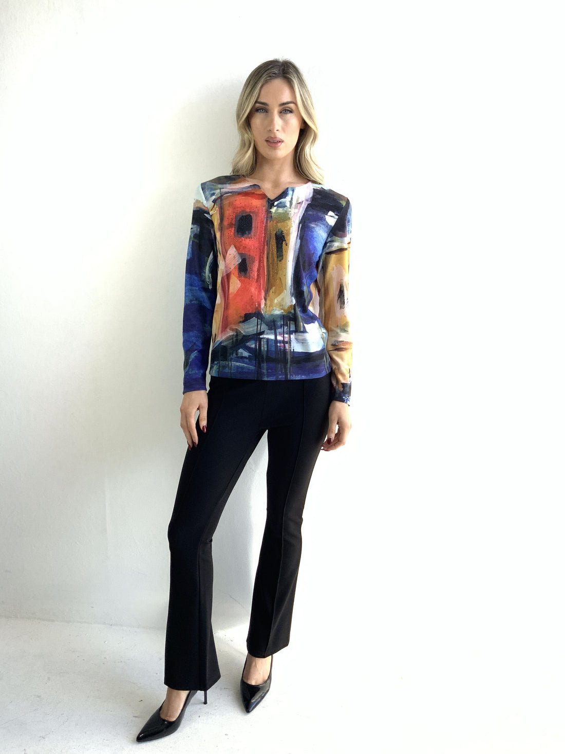 Libra V Neck Embellished Abstract print light knit