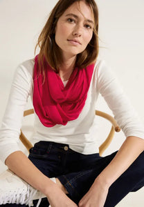 Cecil plain colour loop scarf in red or navy 572180