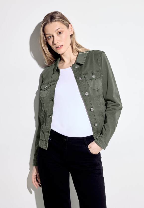 Coloured denim jacket 2025