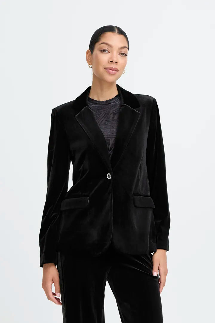 Byoung Black Velvet Blazer