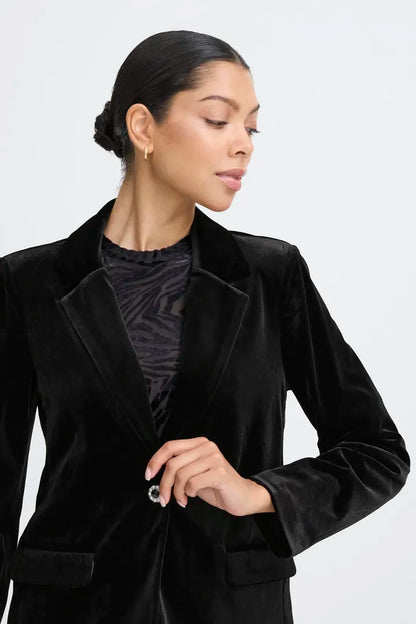 Byoung Black Velvet Blazer