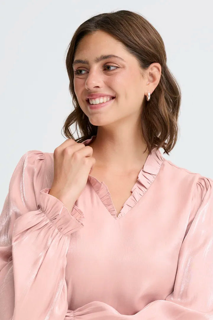 Fransa Yolanda Blouse with iridescent shimmer in ivory for Pale Mauve 20617297