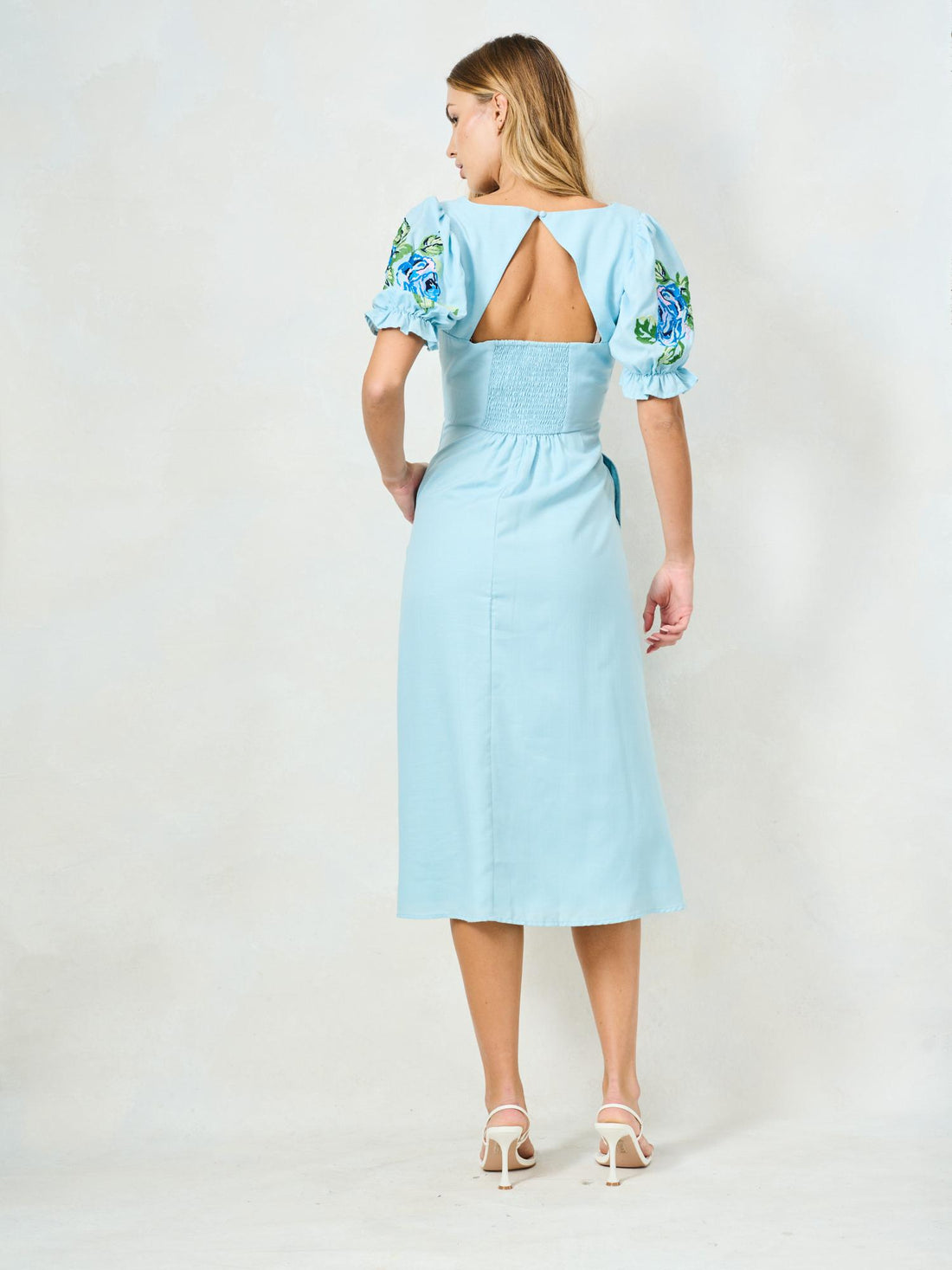 blue dress for baby girl Hope & Ivy Lacey V-Neck Full Skirt Tea Dress With Puff Sleeves – DBiggins