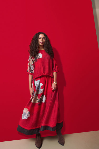 Noen Statement print top in Scarlet red 84055