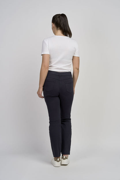 Pinns Super Stretch Straight leg Delux Denim Jean 383T