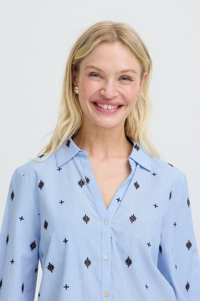 Byoung Cotton Chambray blue shirt with java embroidery 20819184