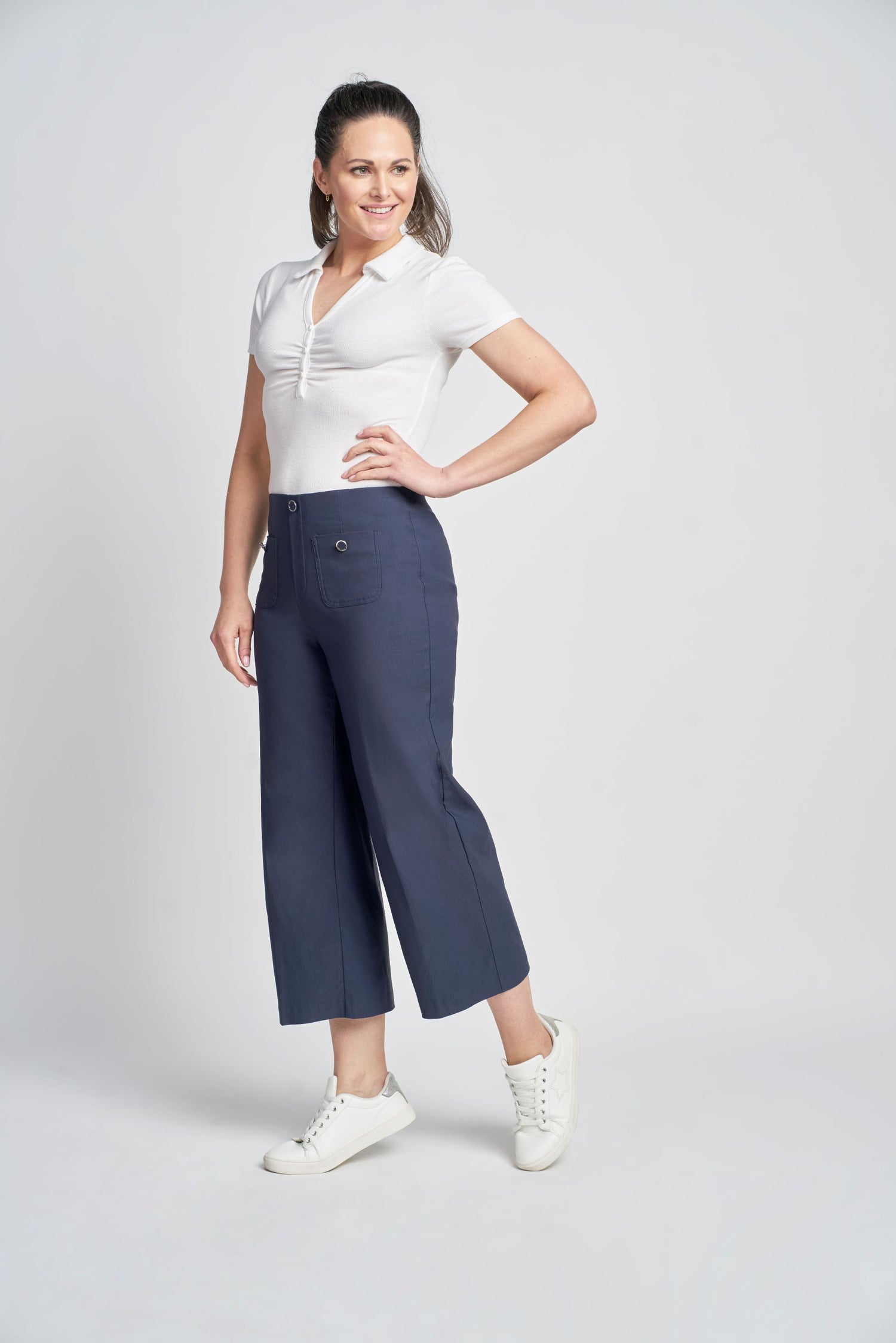 Pinns Stylish Wide Leg Culotte with patch pockets. Navy or Ecru  638C