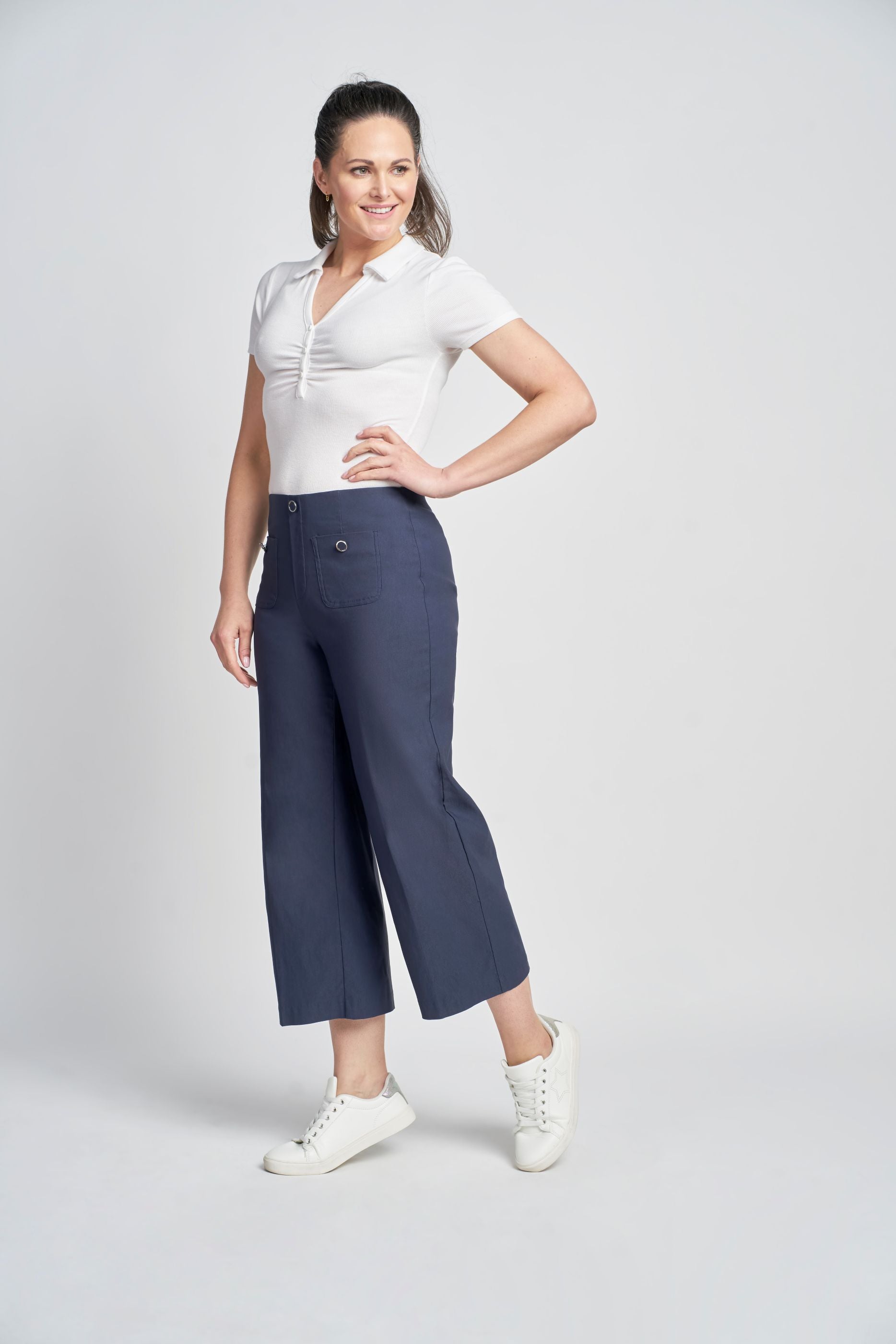 Pinns Stylish Wide Leg Culotte with patch pockets. Navy or Ecru  638C