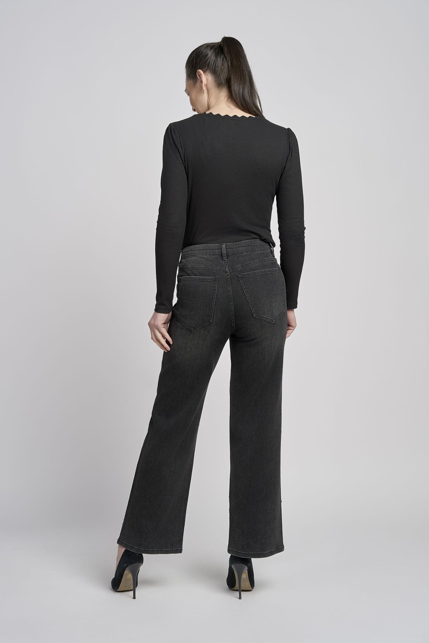 Pinns Wide leg denim jeans with Rhinestone Detail 711T