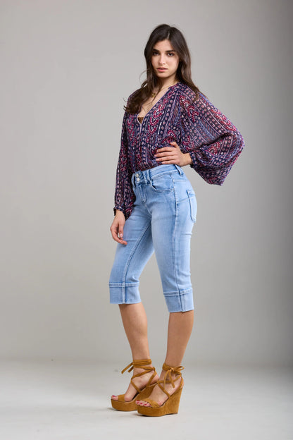 Toxic Light Demin Capri Jeans A1615