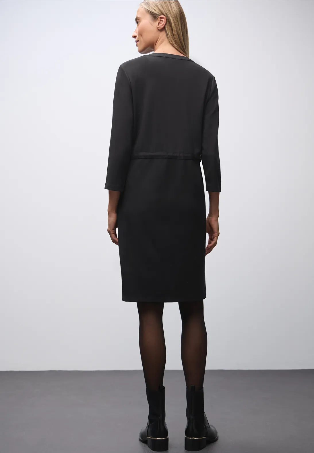 Street One Jersey Knee Length Dress with zip in black 144701