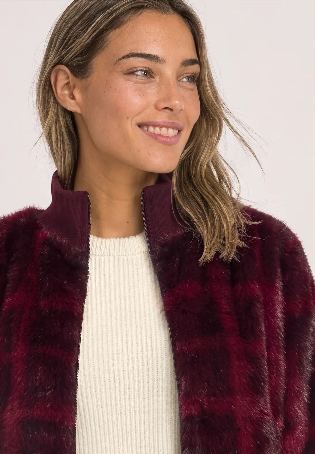 Street One Faux fur blouson with knit details and print 213068