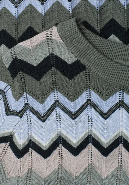 Street One short sleeved knit with zig zag print 303872