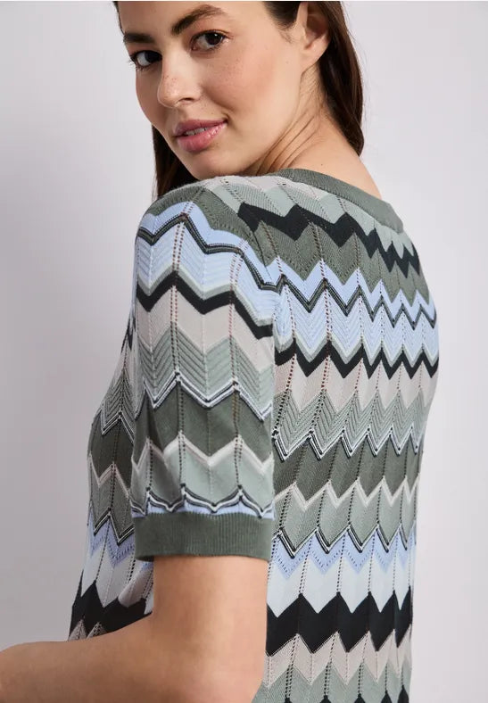 Street One short sleeved knit with zig zag print 303872