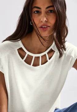 Street One linen look t shirt with cut out neckline white 323562