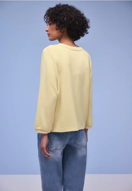 Street One roundneck sweatshirt in Soft Yellow  324626