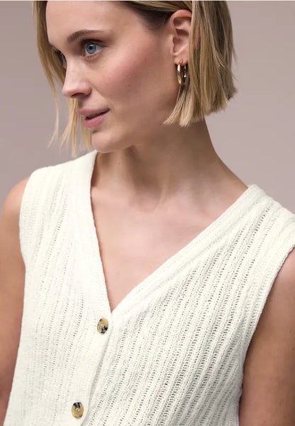 Street One knit waistcoat in Off White 325063
