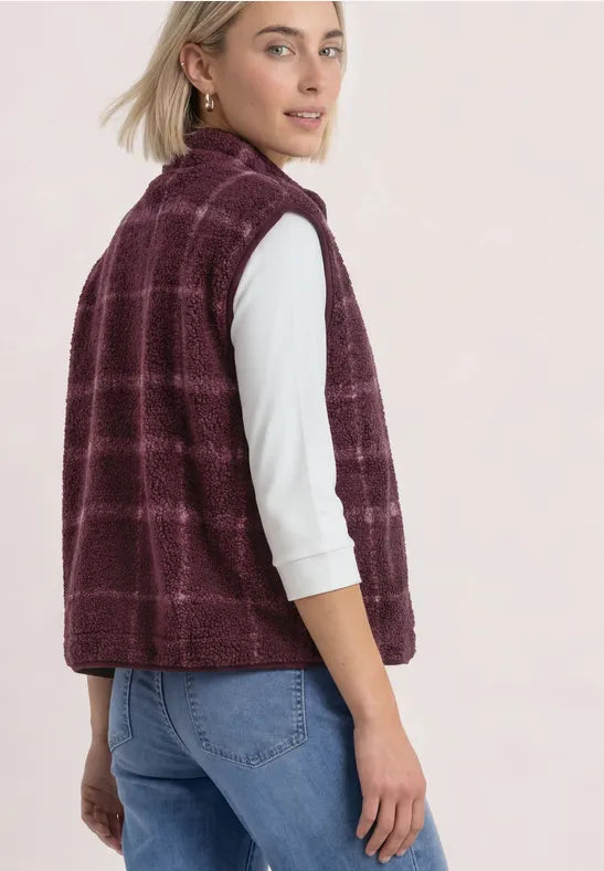 Street One Teddy Gilet with Zip Closing and pockets 325725