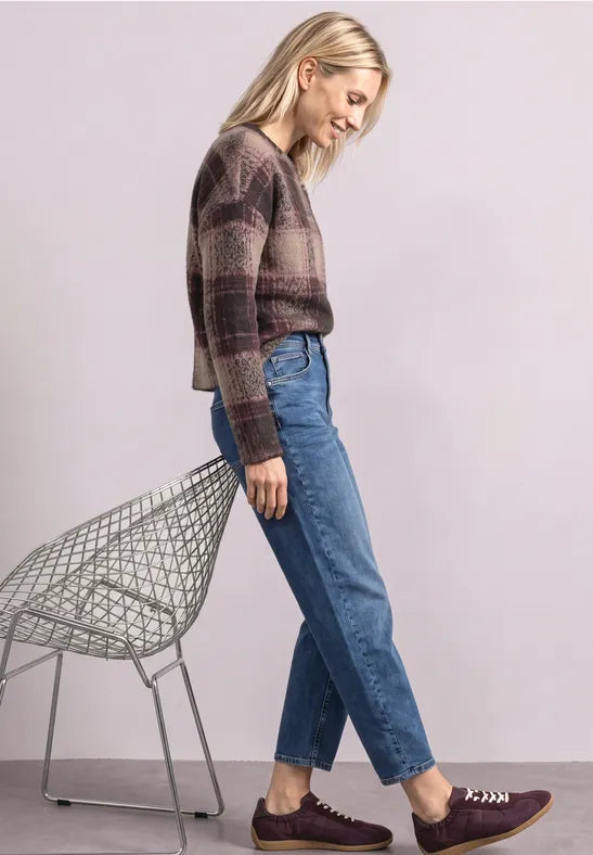 Street One Long-sleeved fluffy knit with round neck and check pattern 325902
