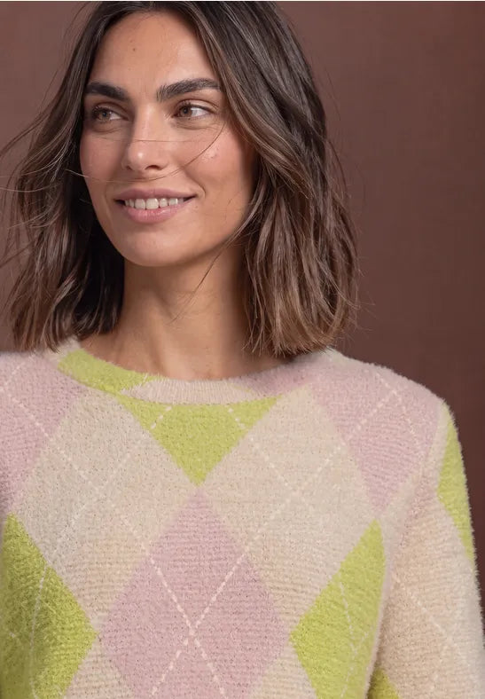 Street One 3/4 sleeve Fluffy Knit with round neck and argyle pattern326171