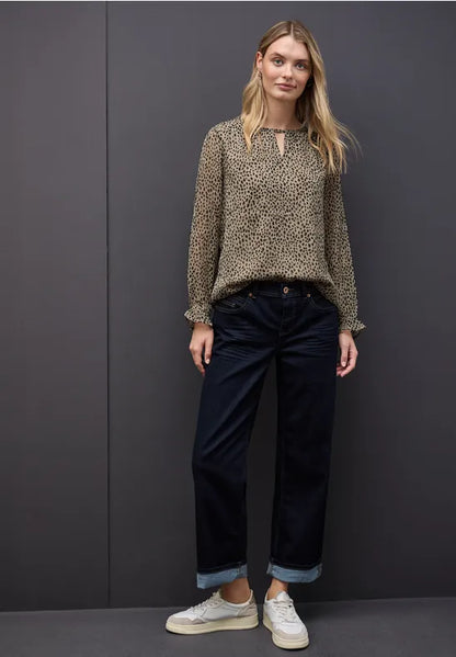 Street One Chiffon Notch neck Blouse in Beige leopard print 346087