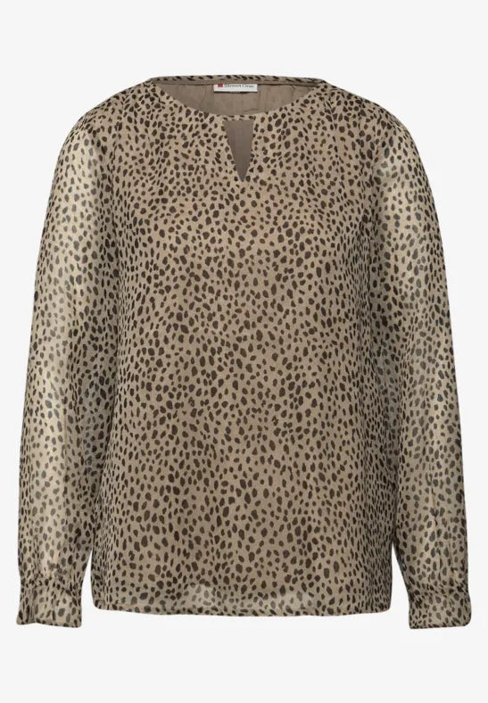 Street One Chiffon Notch neck Blouse in Beige leopard print 346087
