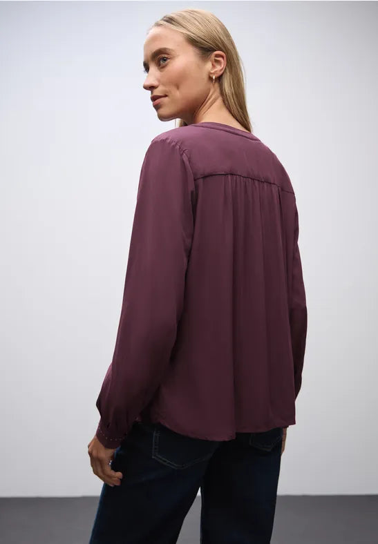 Cecil v neck shirt with Stud detail 346158