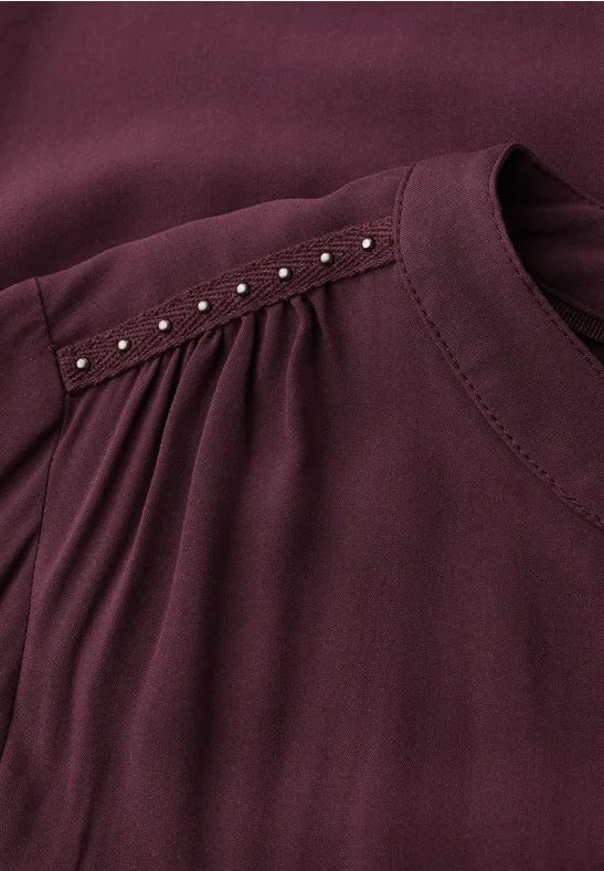 Cecil v neck shirt with Stud detail 346158