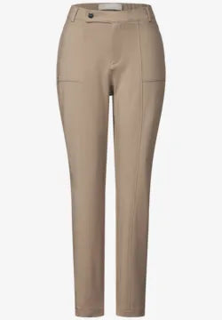 Street One tapered leg trousers in Beige. 28&quot; leg 378783