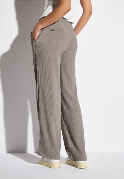 Street One Crinkle trousers 30&quot; leg in Black, Mocha or Green 379034