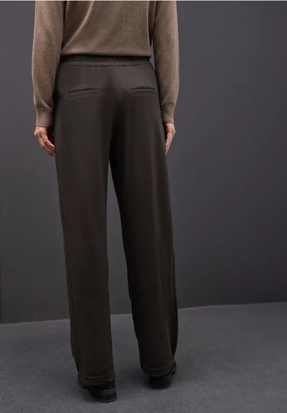 Street One High Waist straight Leg  Jersey Trousers in Dep Roast Brown 30&quot; leg