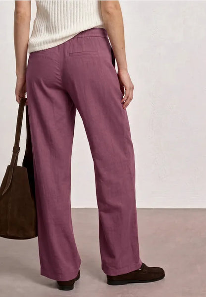 Street One High Waist 30" leg Lightweight trousers in Grape 380797