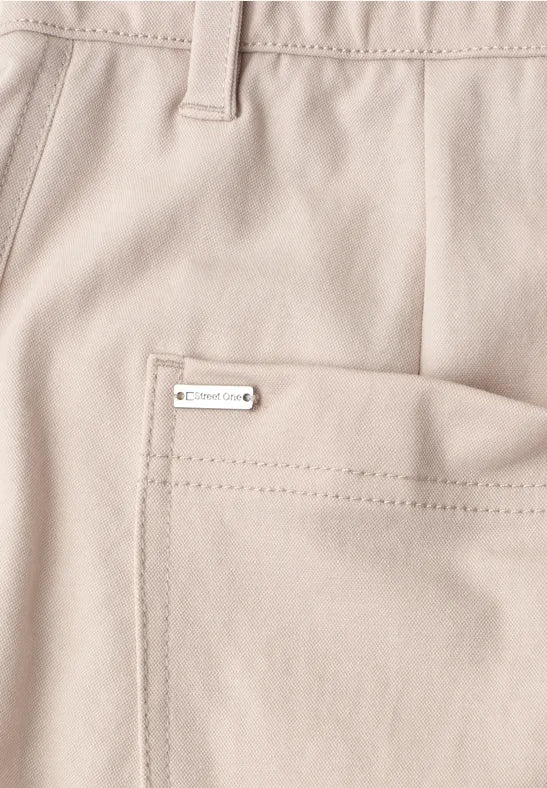 Street One High waist barrel leg trousers in a 28" leg 380801 Sand