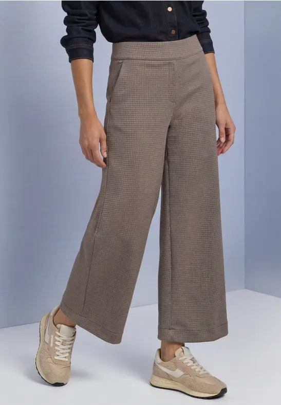 Street One High Waist Culottes in Dark Brown 26" Leg 381374
