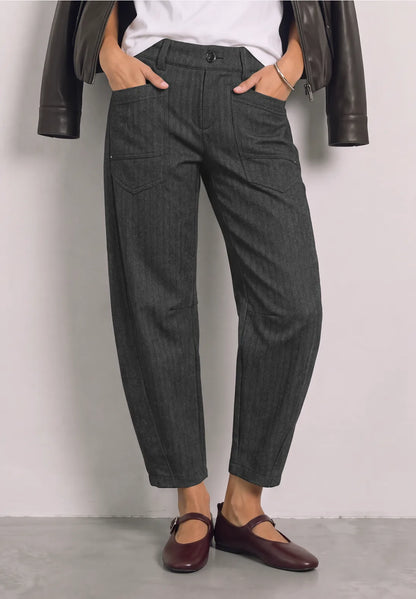 Street One High-waisted herringbone barrel-leg trousers with elasticated waistband  381471