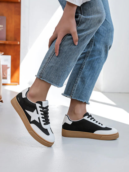 Black Lace Trainer with white Star