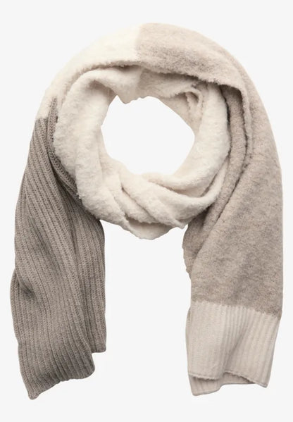 Street One Texture mix long scarf