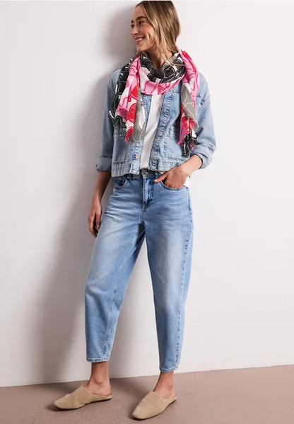 Street One lightweight  Scarf with floral pattern573126