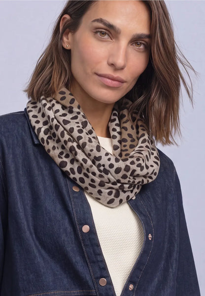 Street One loop scarf in Brown print 573243