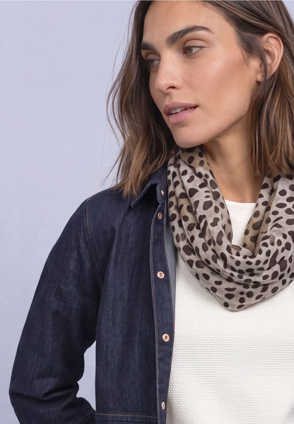 Street One loop scarf in Brown print 573243