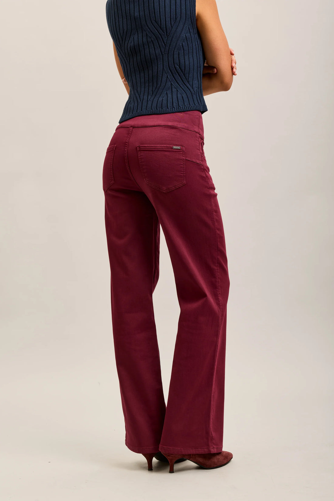 Toxic high-waisted pull-on stretch denim  jean pants B015