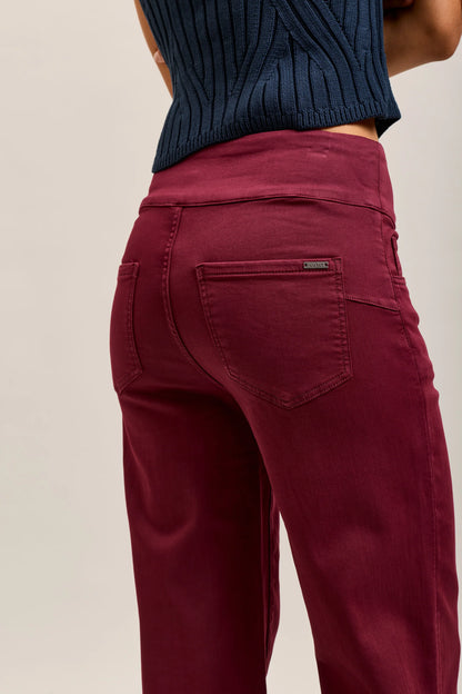 Toxic high-waisted pull-on stretch denim  jean pants B015