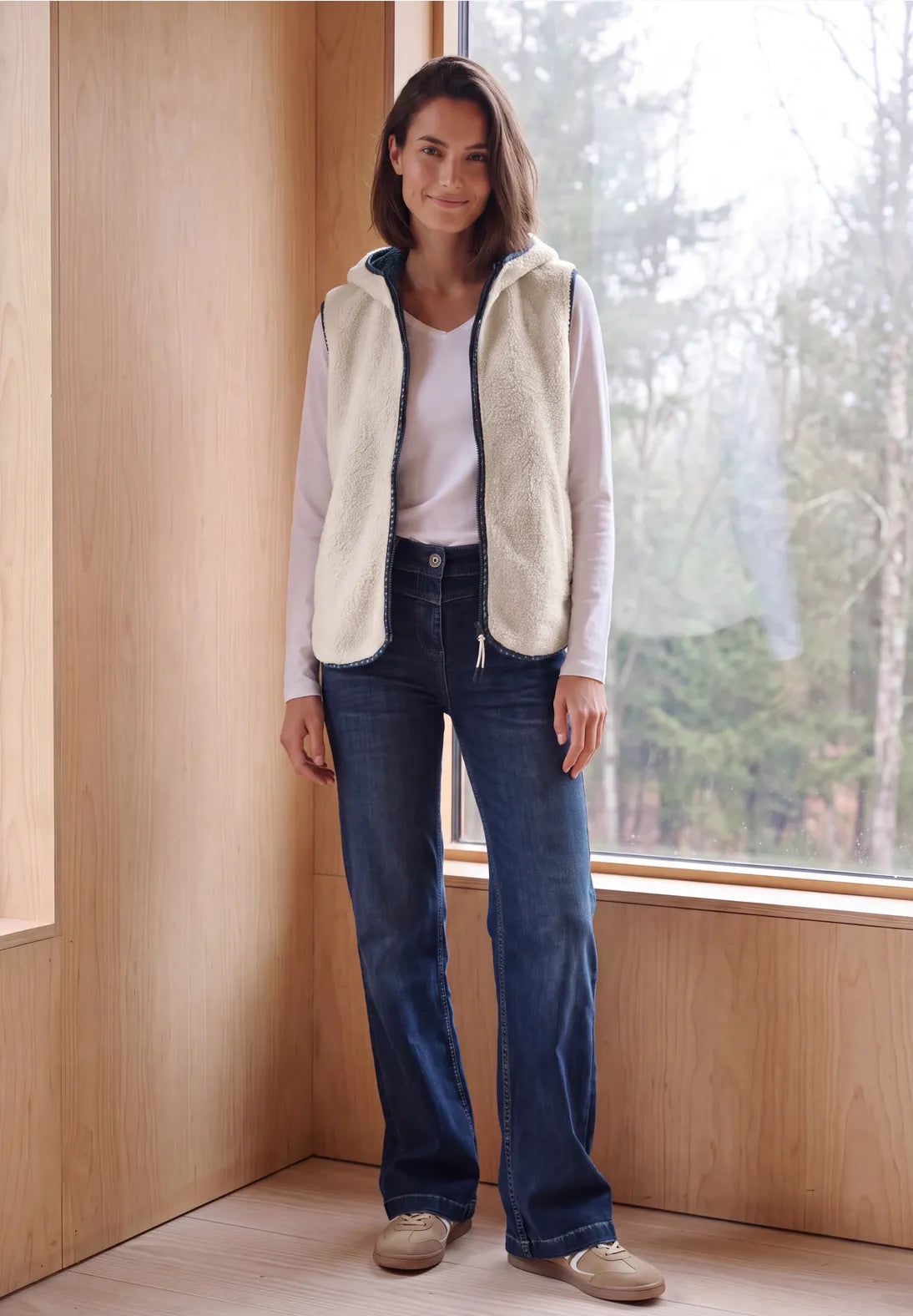 Cecil Teddy Vest with Zip and navy trim 220343