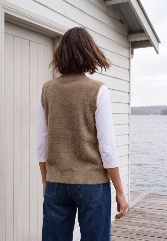 Cecil Cosy Knit Feather yarn waistcoat 254195