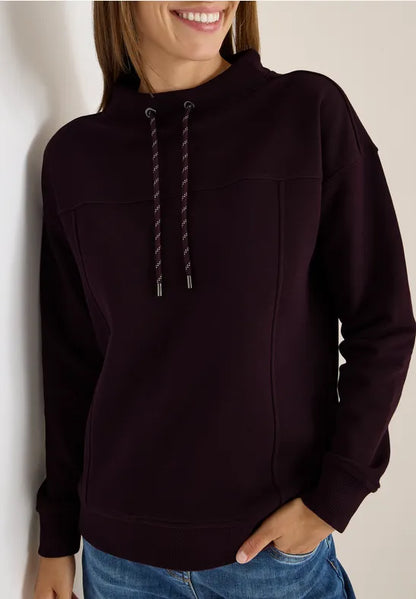 Cecil Funnelneck Sweatshirt in Eggplant red  303586
