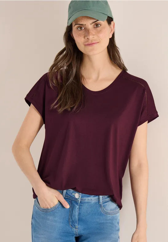Cecil Cotton T Shirt with V Neck and Lattice shoulder detail 325039