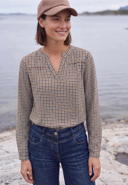 Cecil Long-sleeved top with split neck and tan Navy print  347000