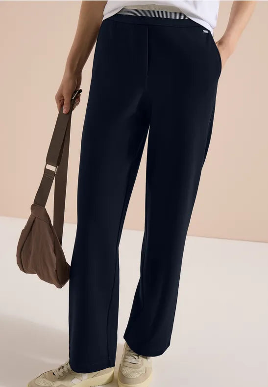 Cecil Navy  High waist straight leg trousers in a loose fit 380674